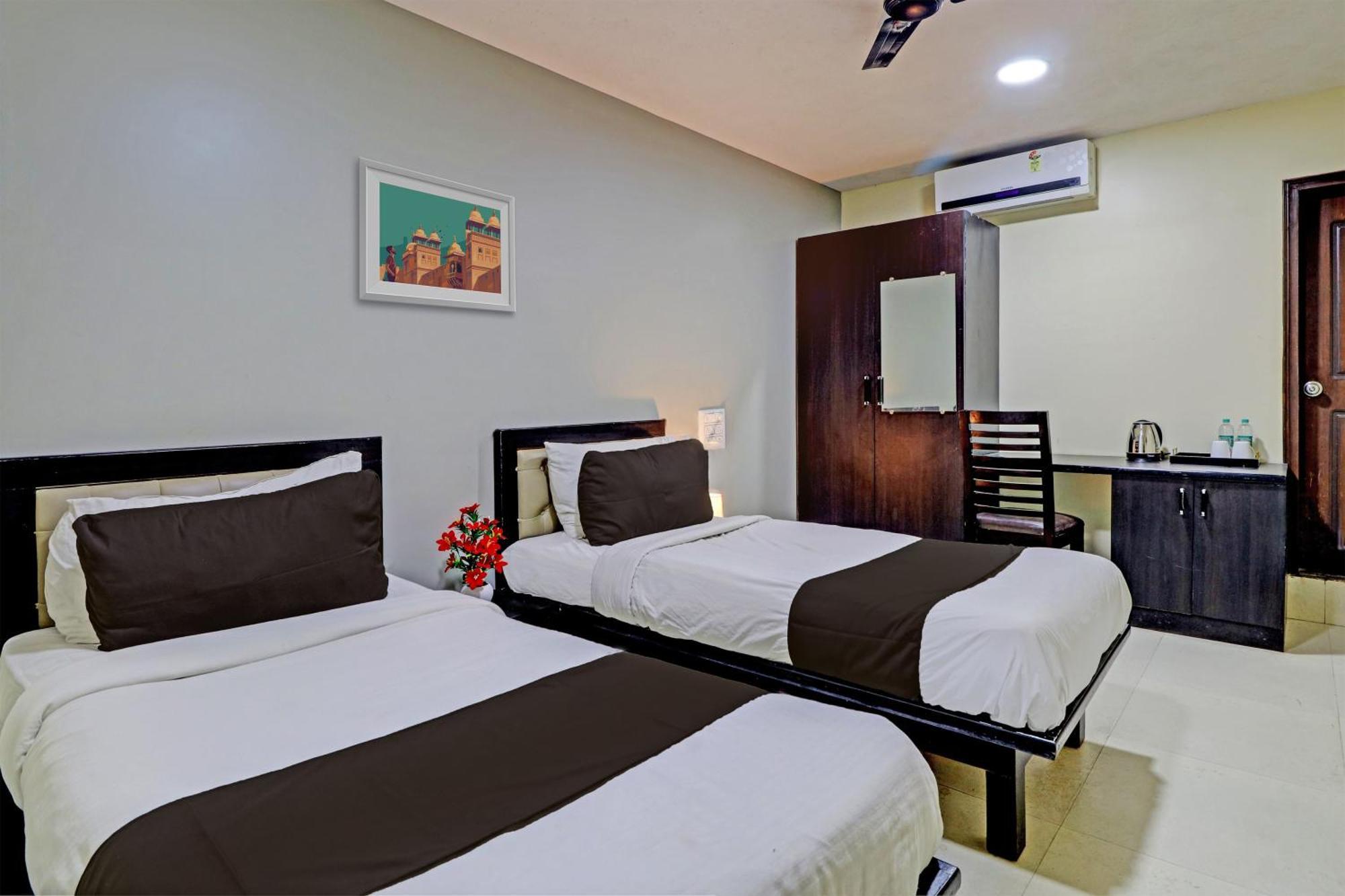 Hotel O Royal Bliss International Бангалор Экстерьер фото